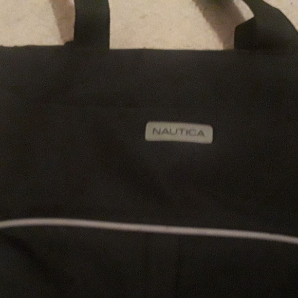 Nautica Hobo Bag - Picture 3 of 3